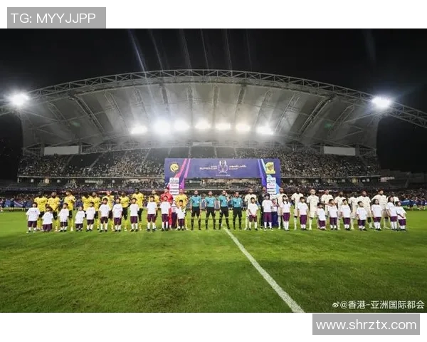 大牌足球明星闪耀香港球迷热情高涨共庆盛事